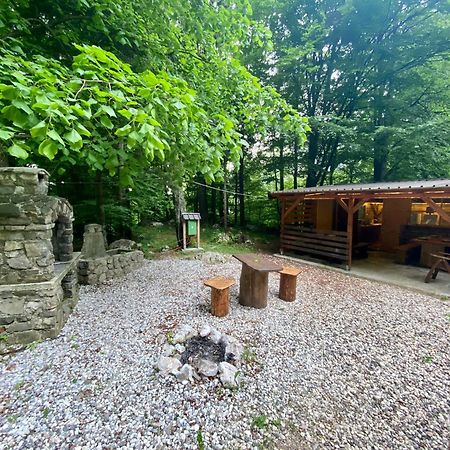 מלון קובאריד Glamping Krn מראה חיצוני תמונה