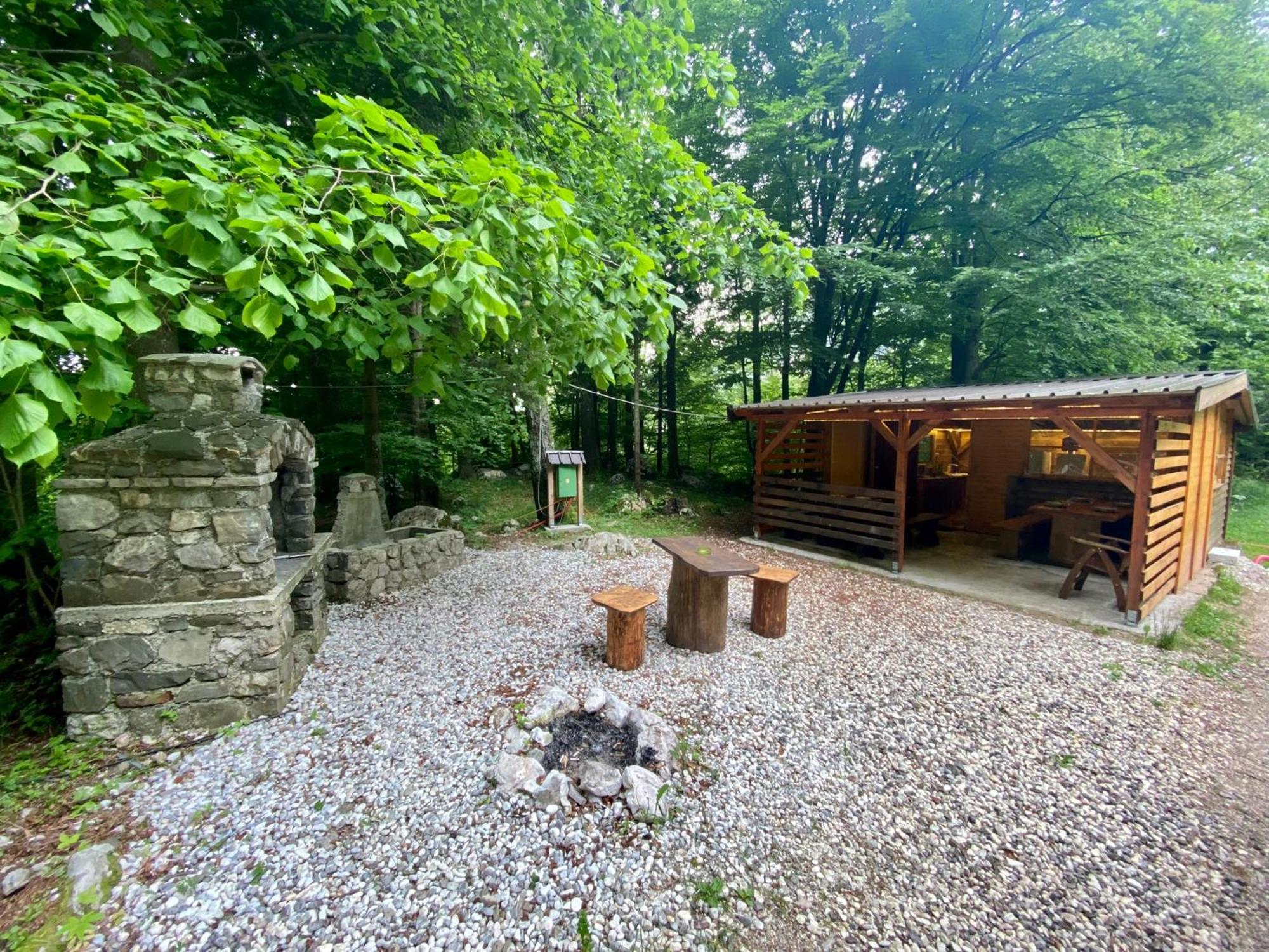 מלון קובאריד Glamping Krn מראה חיצוני תמונה