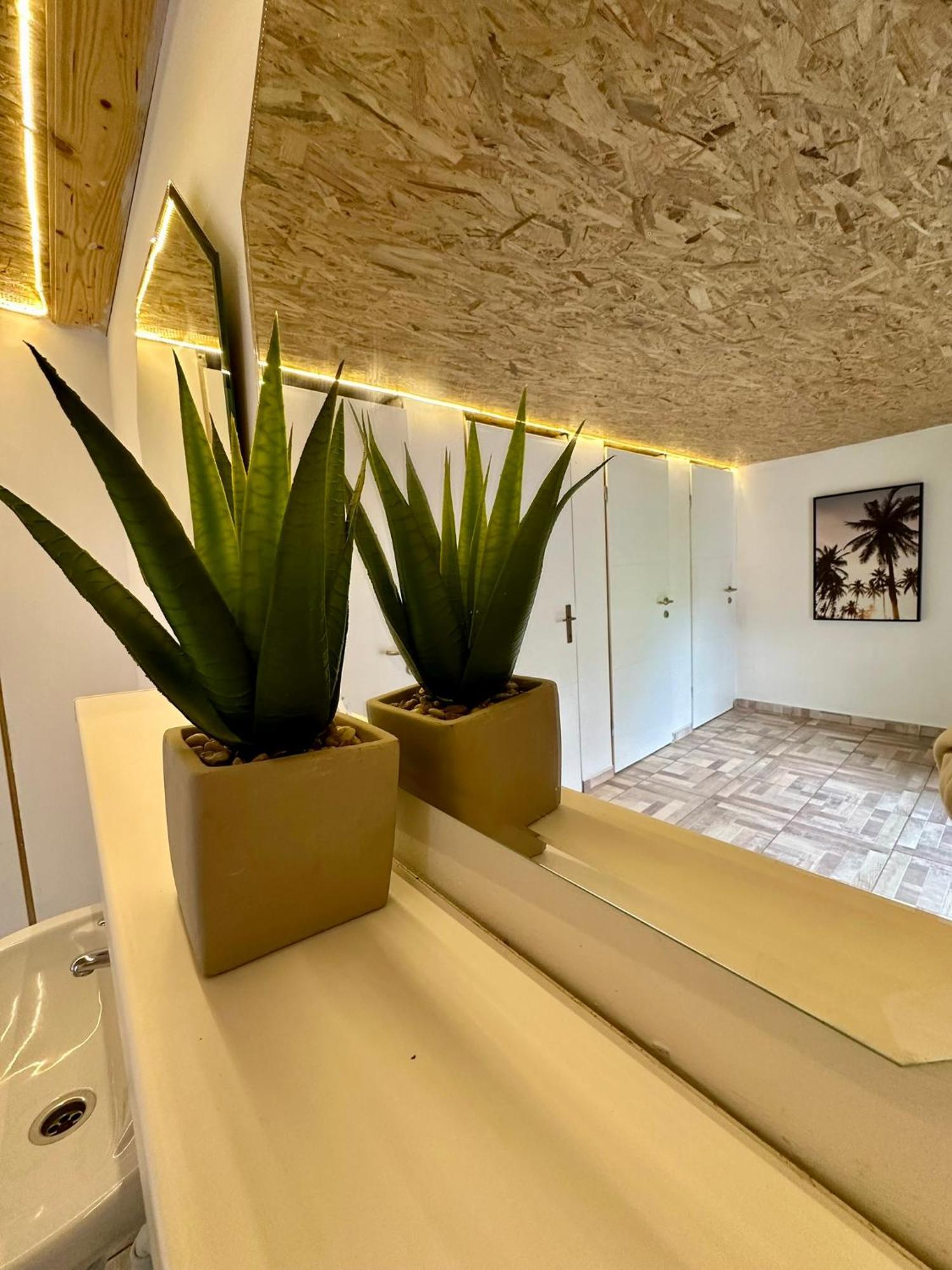 מלון קובאריד Glamping Krn מראה חיצוני תמונה
